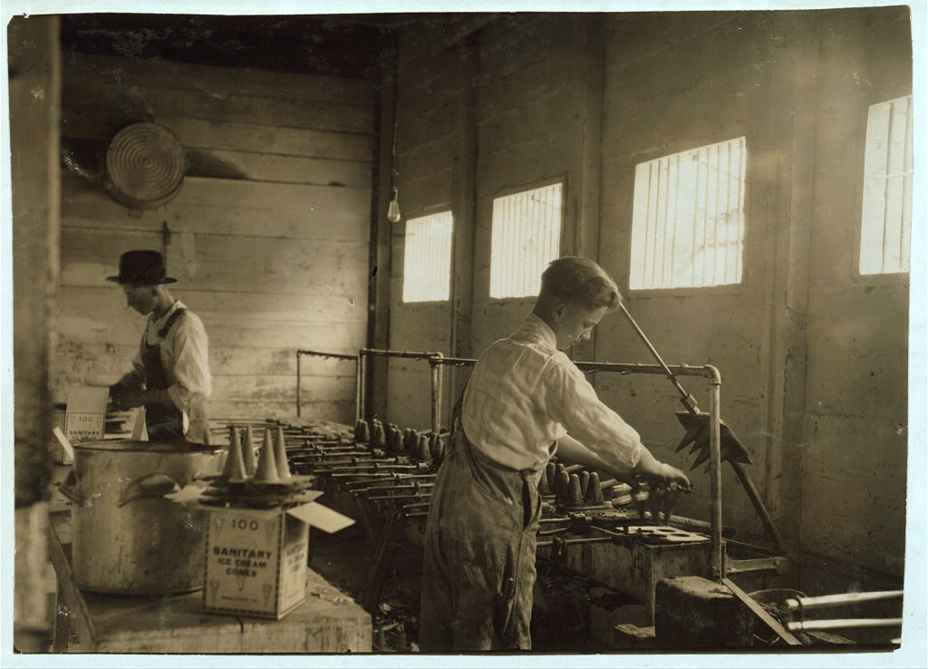 Lewis Hine 11